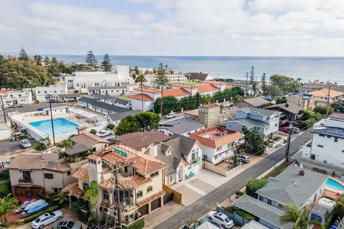 09c5a195-5414-4af7-a1e0-7f1d5b74678a Birdseye view of Home