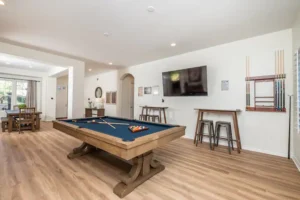 Pool table