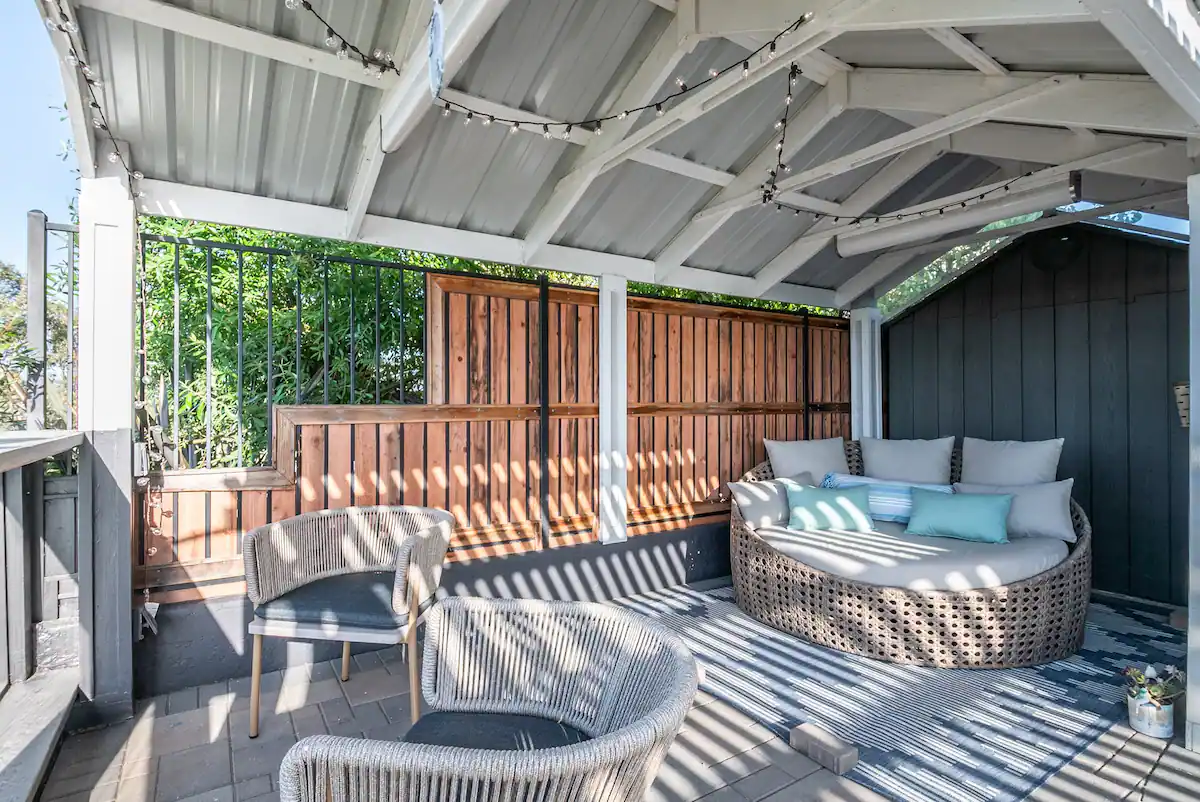 Outside living area